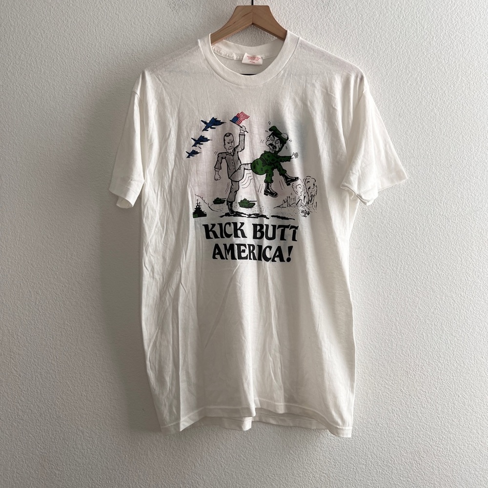 Vintage 1991 Bush Hussein Desert Storm Gulf War Shirt